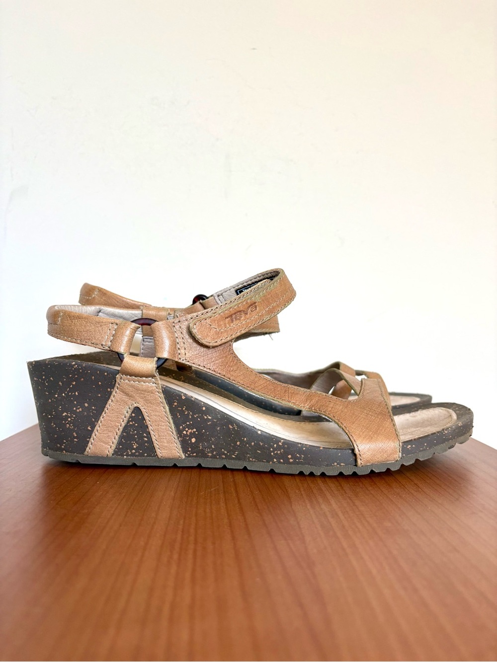 Teva Cabrillo Cross Strap Tan Leather Wedge Sandals US Size 11